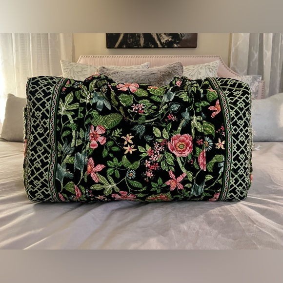 Vera Bradley Handbags - VERA BRADLEY Black Botanica Floral Large Duffle Bag Retired Black Pink Green